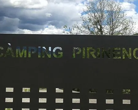مكان تخييم Pirinenc 2*