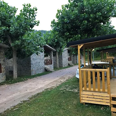 Pirinenc 2* Campdevánol