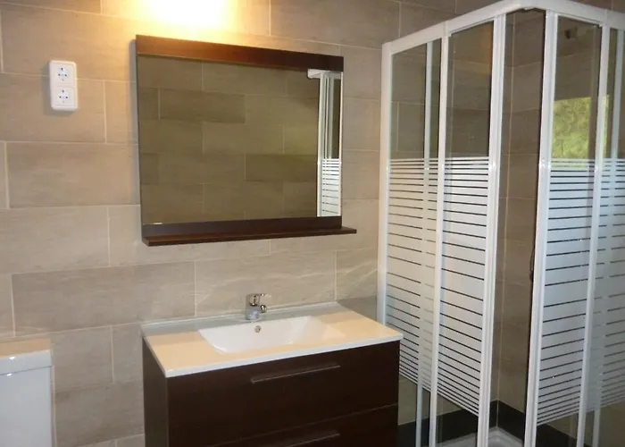 Pirinenc אתר קמפינג 2*